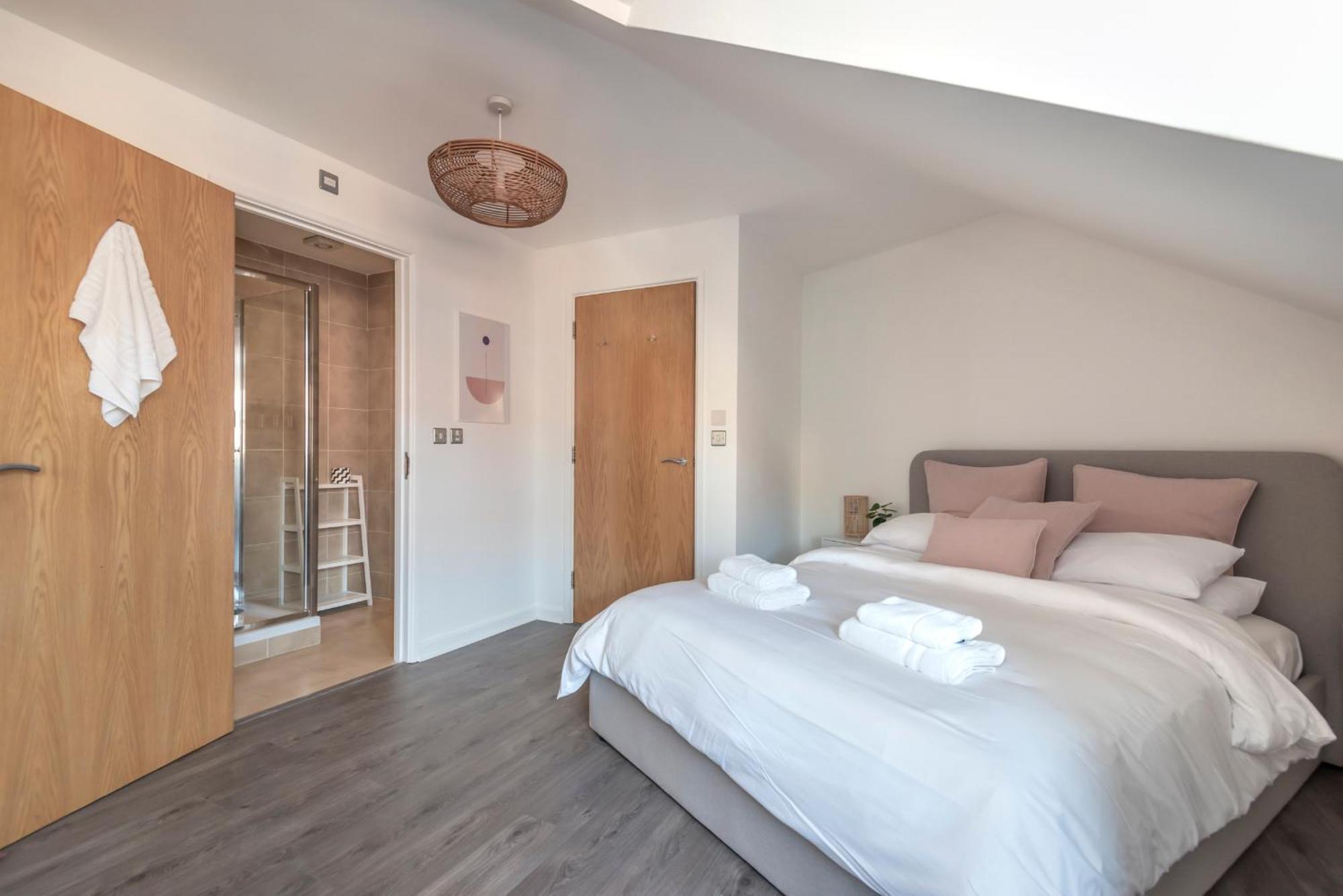 The Loft - Spacious Luxury 2 Bed 2 Bath With Free Secure Parking And Tube Close By * Londres